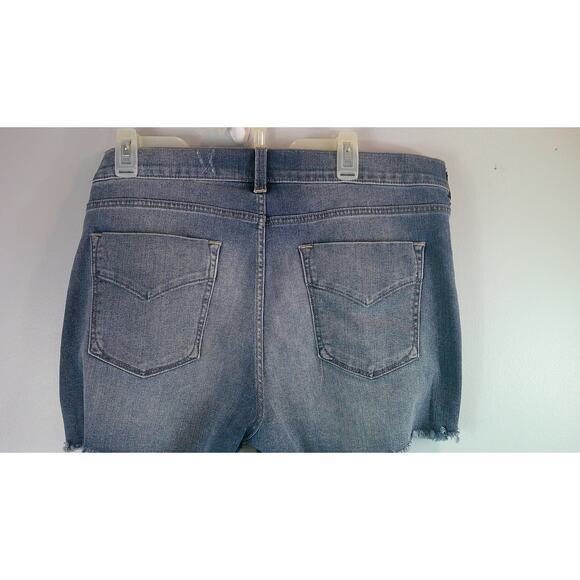Forever 21 Cut off Jean Shorts Juniors Plus 18 - Picture 2 of 4